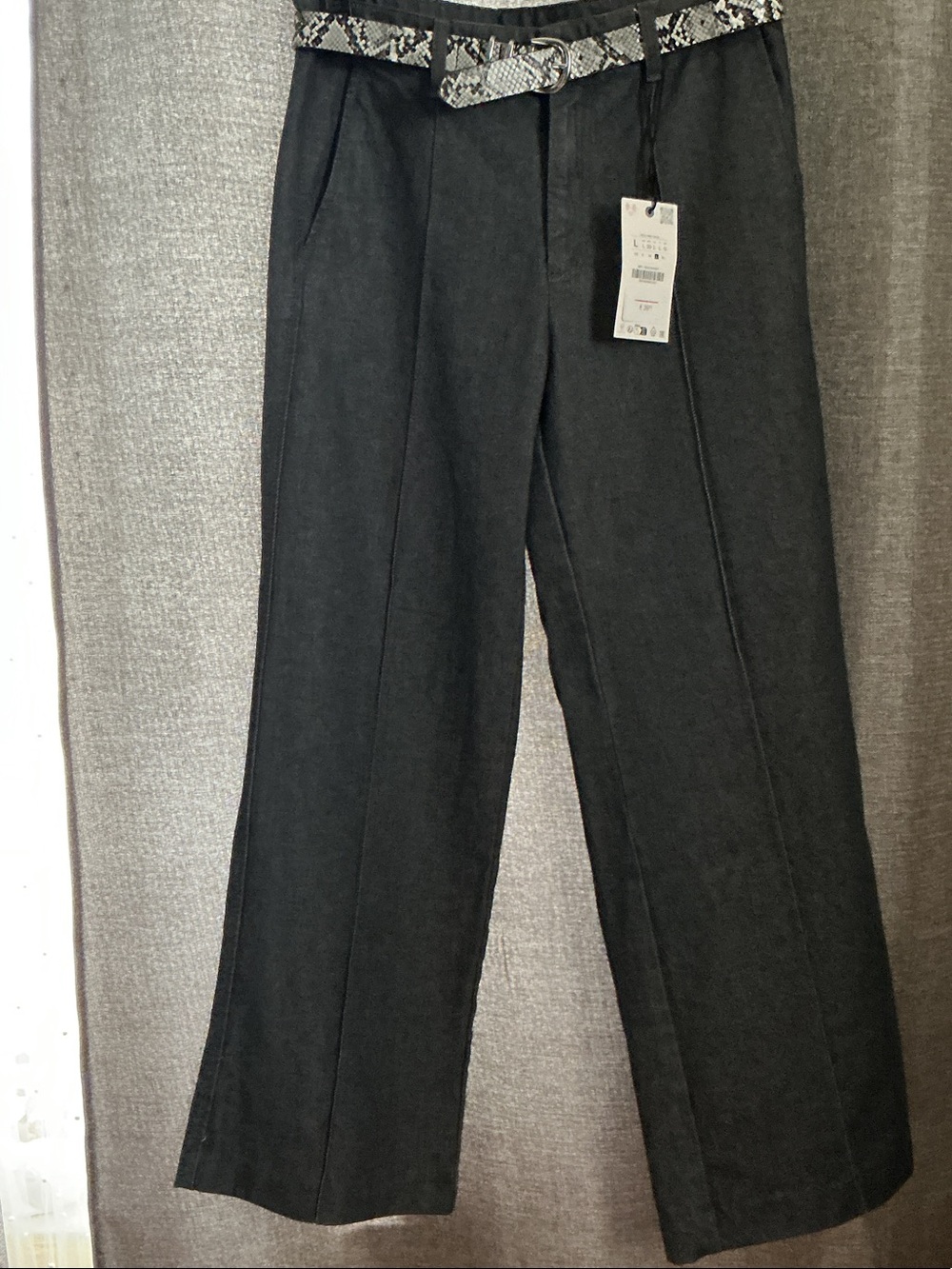 Zara Black Boot-Cut Jeans with Snake-Print Belt